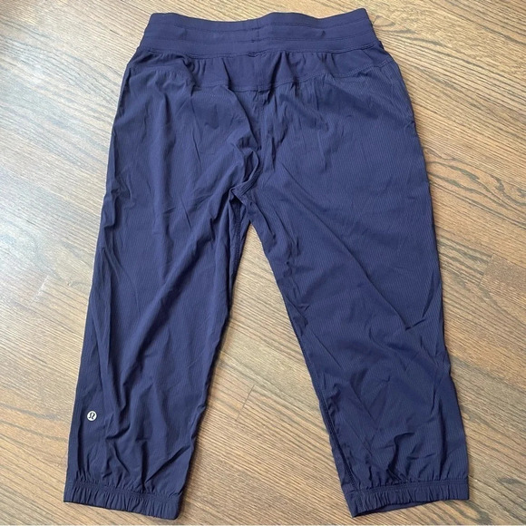 lululemon athletica Pants - Lululemon Studio Crop II in Hero Blue size 8